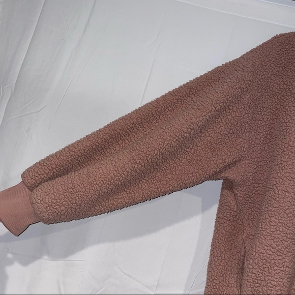 American Eagle Fuzzy Sherpa Pullover Jacket Sweater Long Sleeve Mockneck 1/2 Zip - Picture 3 of 6